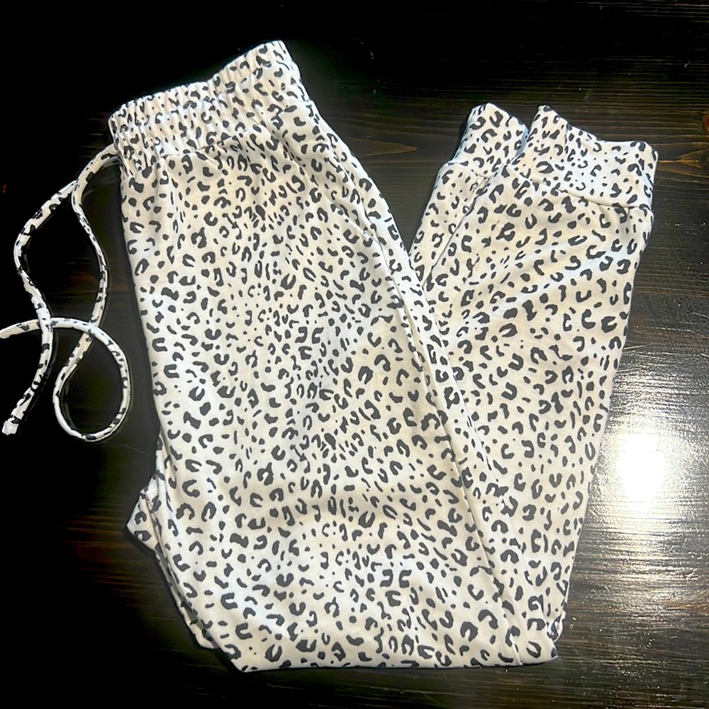 Comfy women’s joggers. Black and white animal print.